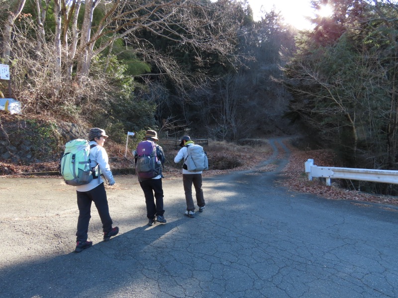 糸の会・権現山