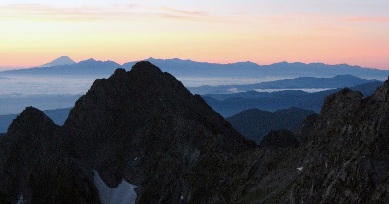 「穂高縦走」の富士山