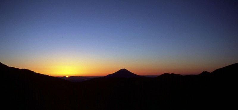 「赤石岳」の富士山