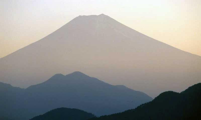 「岩殿山」の富士山