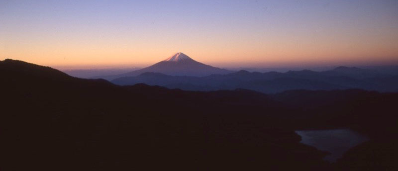 「小金沢連嶺」の富士山