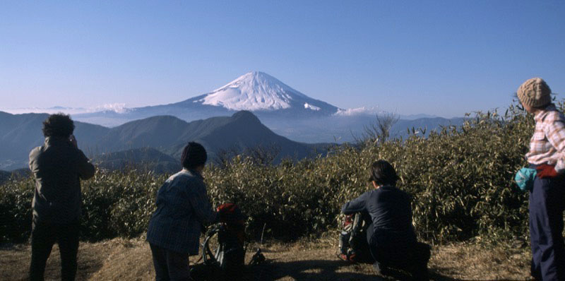 「明神ヶ岳」の富士山